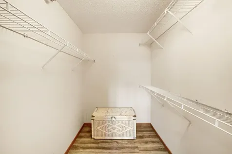 880 Lyn Way Hastings MN 55033