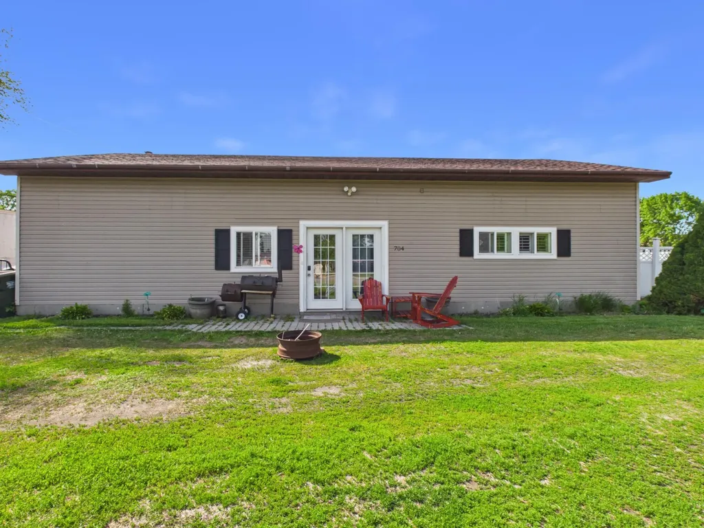704 Getty Street S Sauk Centre MN 56378
