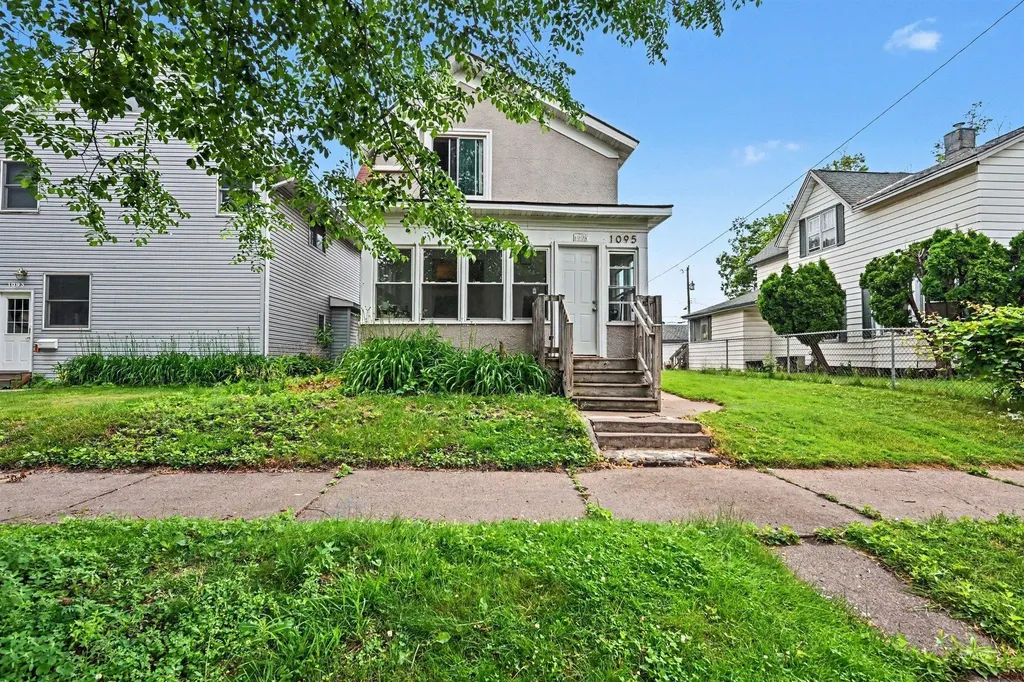 1095 12th Avenue SE Minneapolis MN 55414