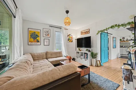 1095 12th Avenue SE Minneapolis MN 55414
