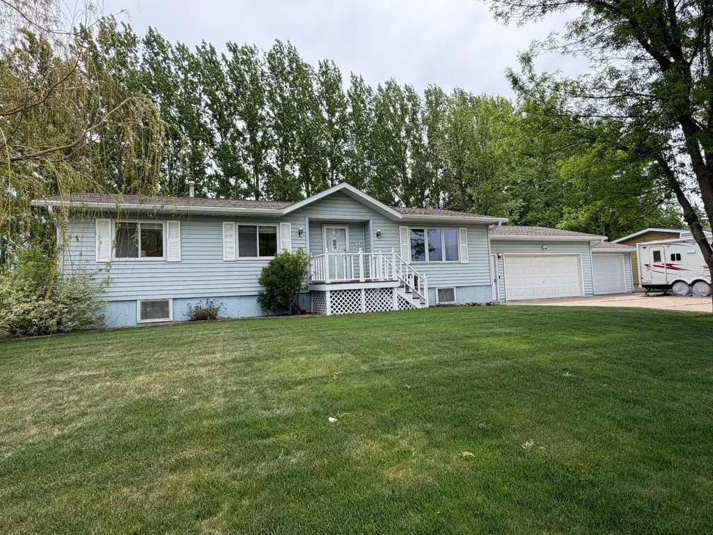 716 Main Avenue S Roseau MN 56751
