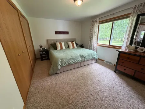 716 Main Avenue S Roseau MN 56751