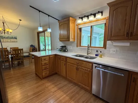 716 Main Avenue S Roseau MN 56751