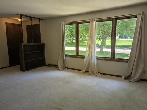 1005 Skylark Lane Albert Lea MN 56007