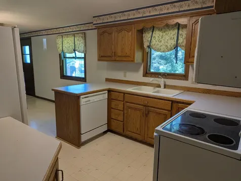 1005 Skylark Lane Albert Lea MN 56007