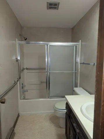 1005 Skylark Lane Albert Lea MN 56007
