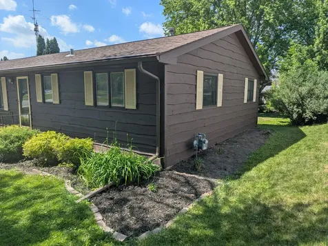 1005 Skylark Lane Albert Lea MN 56007