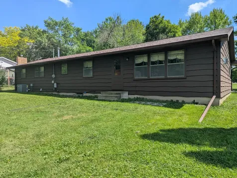 1005 Skylark Lane Albert Lea MN 56007