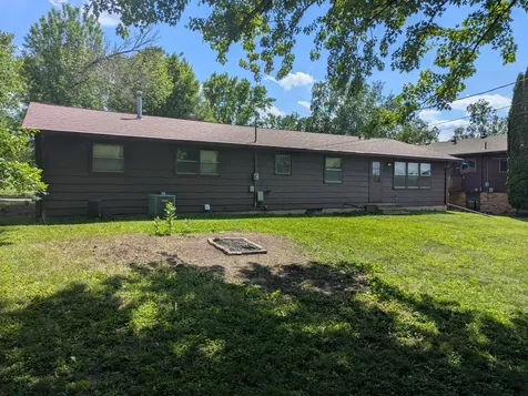 1005 Skylark Lane Albert Lea MN 56007