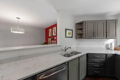 1335 Spencer Road W Saint Paul MN 55108