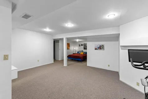1335 Spencer Road W Saint Paul MN 55108