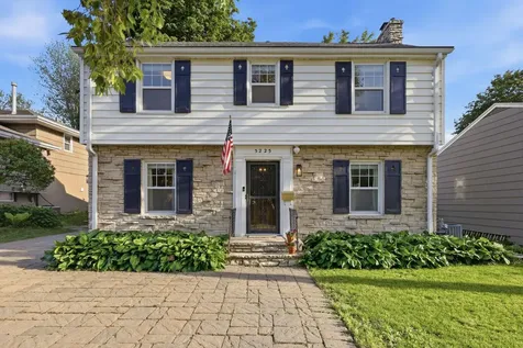 5225 Interlachen Boulevard Edina MN 55436
