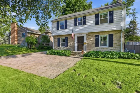 5225 Interlachen Boulevard Edina MN 55436