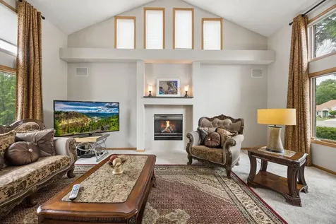 17126 Jonathan Court Lakeville MN 55044