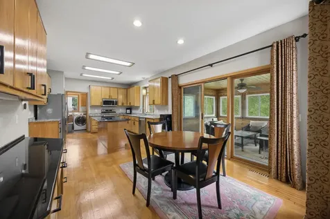 17126 Jonathan Court Lakeville MN 55044