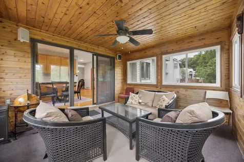 17126 Jonathan Court Lakeville MN 55044
