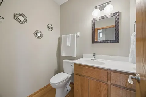 17126 Jonathan Court Lakeville MN 55044