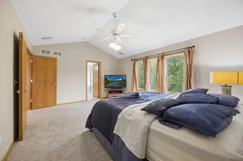 17126 Jonathan Court Lakeville MN 55044