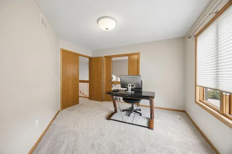 17126 Jonathan Court Lakeville MN 55044