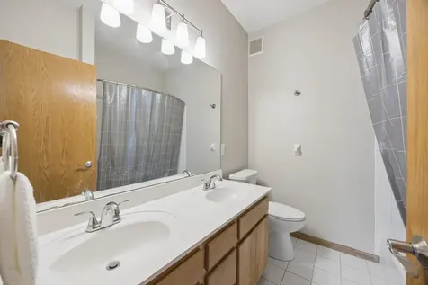 17126 Jonathan Court Lakeville MN 55044