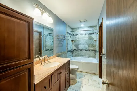 7965 Sierra Parkway Brooklyn Park MN 55444