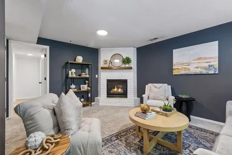1077 Churchill Circle Shoreview MN 55126