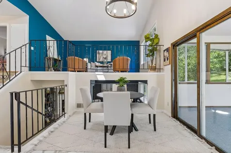 1077 Churchill Circle Shoreview MN 55126
