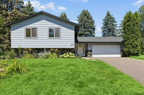 1077 Churchill Circle Shoreview MN 55126