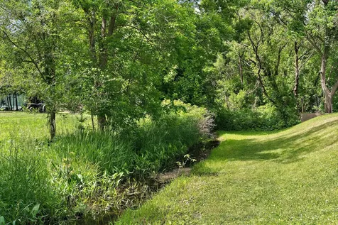 387 2nd Street S Bayport MN 55003