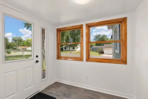 387 2nd Street S Bayport MN 55003