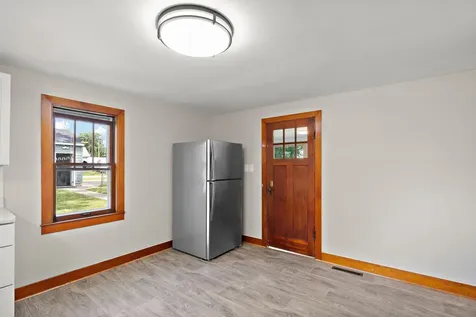 387 2nd Street S Bayport MN 55003