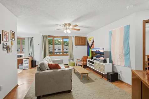 1580 Wheelock Lane Saint Paul MN 55117