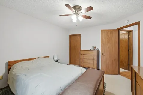 1580 Wheelock Lane Saint Paul MN 55117