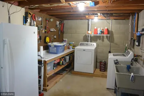 1323 Armstrong Avenue N Glencoe MN 55336