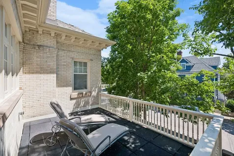 1790 Irving Avenue S Minneapolis MN 55403