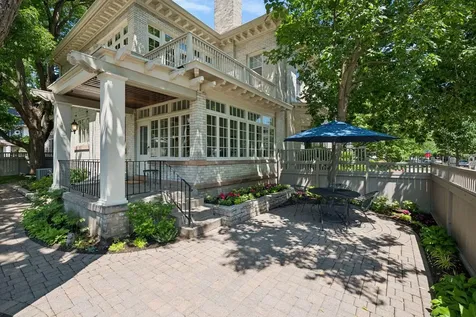 1790 Irving Avenue S Minneapolis MN 55403