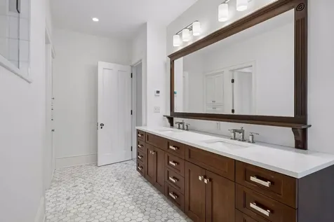 1790 Irving Avenue S Minneapolis MN 55403