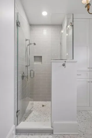 1790 Irving Avenue S Minneapolis MN 55403