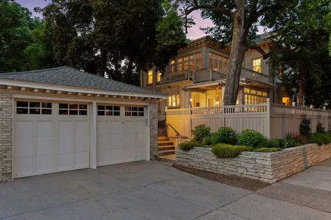 1790 Irving Avenue S Minneapolis MN 55403