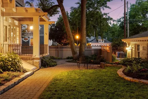 1790 Irving Avenue S Minneapolis MN 55403