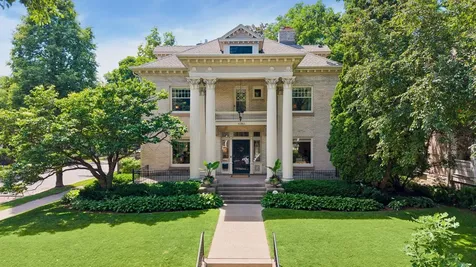 1790 Irving Avenue S Minneapolis MN 55403
