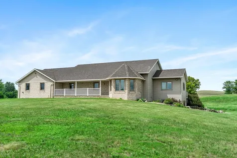 19800 Stephan Drive Starbuck MN 56381