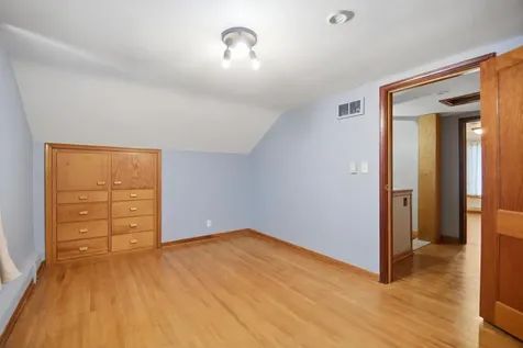 618 E University Street Owatonna MN 55060