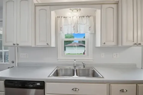 618 E University Street Owatonna MN 55060