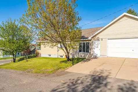 304 E James St Bypass Ely MN 55731