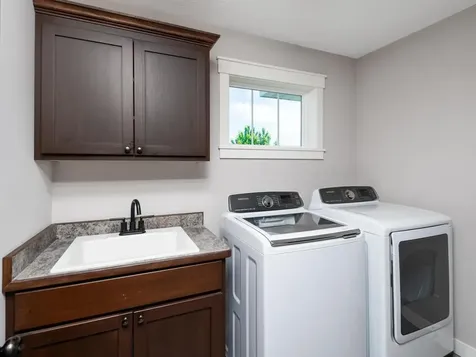 20055 Harness Avenue Lakeville MN 55044