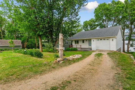 46039 Jefferson Lake Drive Cleveland MN 56017