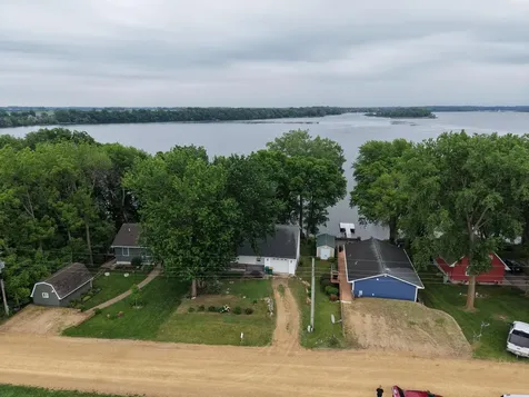 46039 Jefferson Lake Drive Cleveland MN 56017