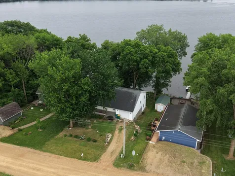 46039 Jefferson Lake Drive Cleveland MN 56017
