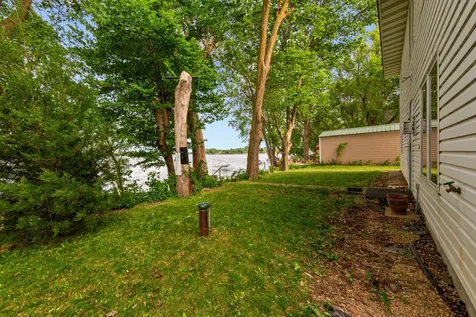46039 Jefferson Lake Drive Cleveland MN 56017